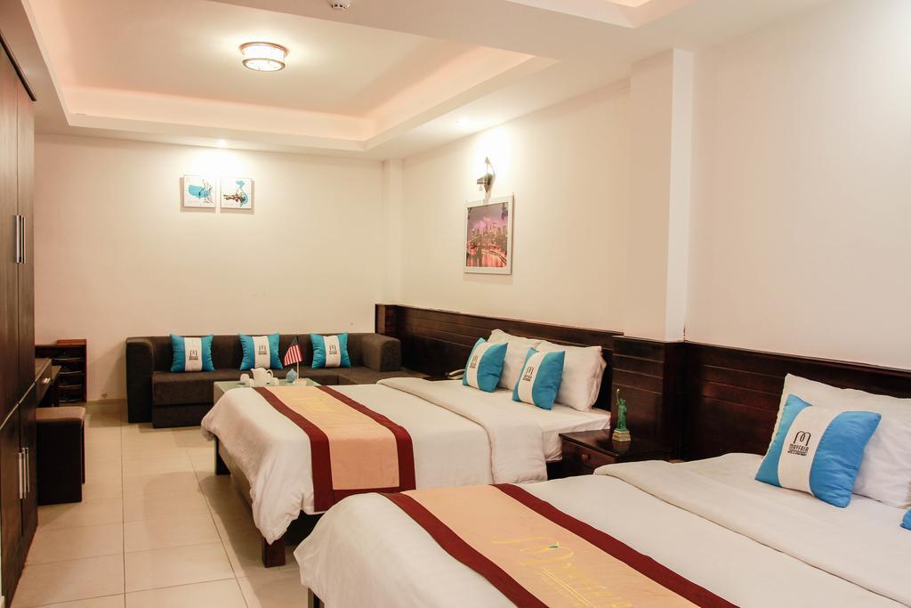 Mayfair Da Nang Hotel מראה חיצוני תמונה